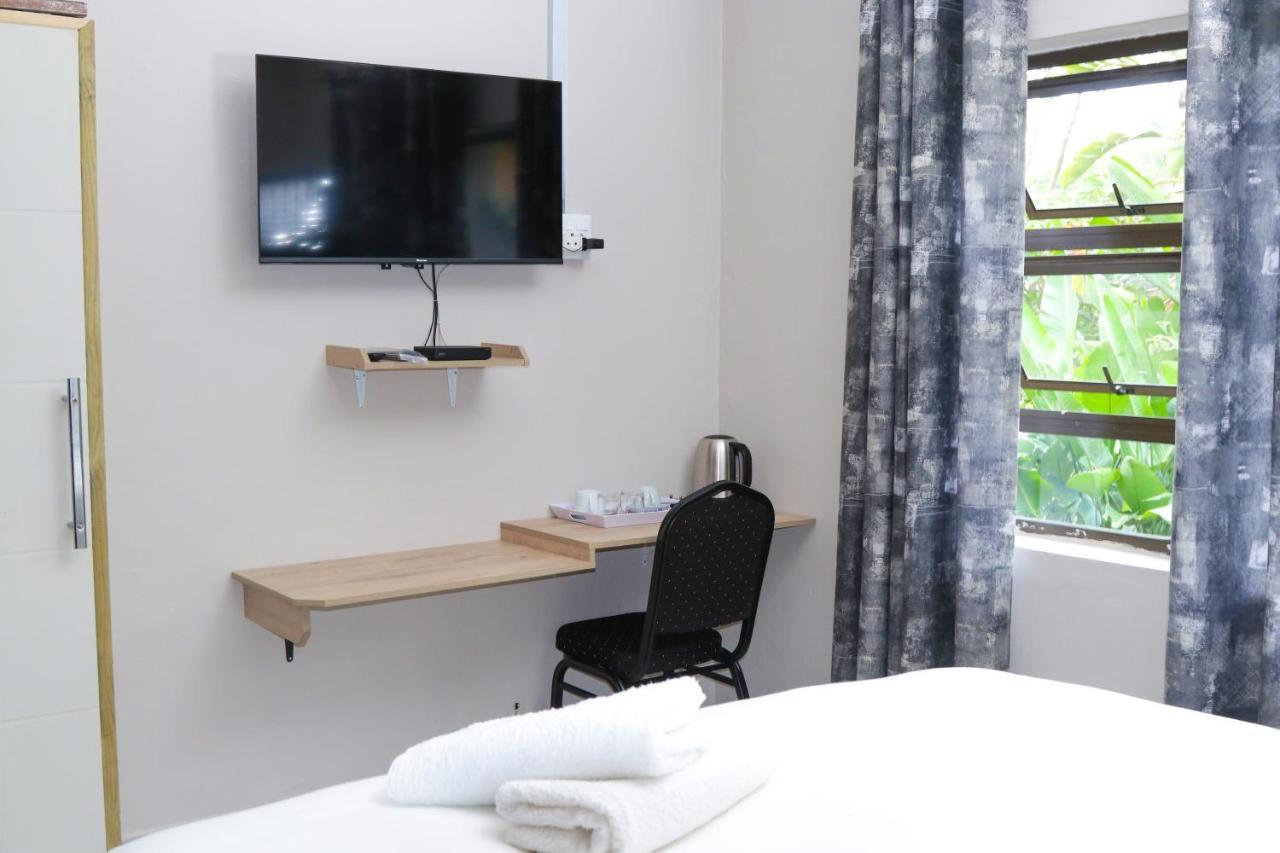 Early Riser Hotel Ezulwini Ngoại thất bức ảnh